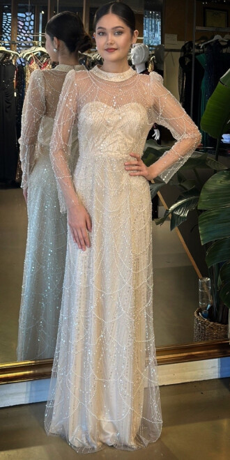 Bej Yuvarlak Yaka Uzun Kollu Düz Kesim Pullu Boncuklu Uzun Abiye Elbise 11130-03 - abiyeniall