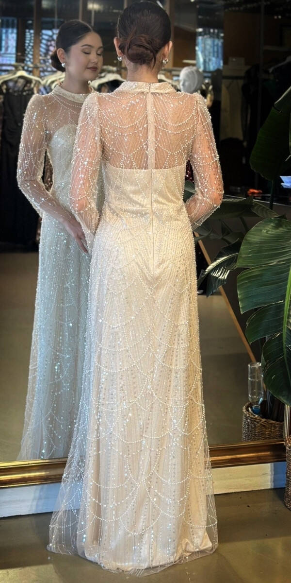 Bej Yuvarlak Yaka Uzun Kollu Düz Kesim Pullu Boncuklu Uzun Abiye Elbise 11130-03 - 5