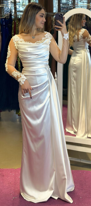 Beyaz Uzun Kollu Dantel Detaylı Yırtmaçlı Düz Kesim Saten Uzun Abiye Elbise 7400 - abiyeniall