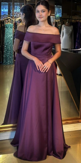 Damson Madonna Yaka Kloş Etekli Saten Uzun Abiye Elbise 11067 - abiyeniall