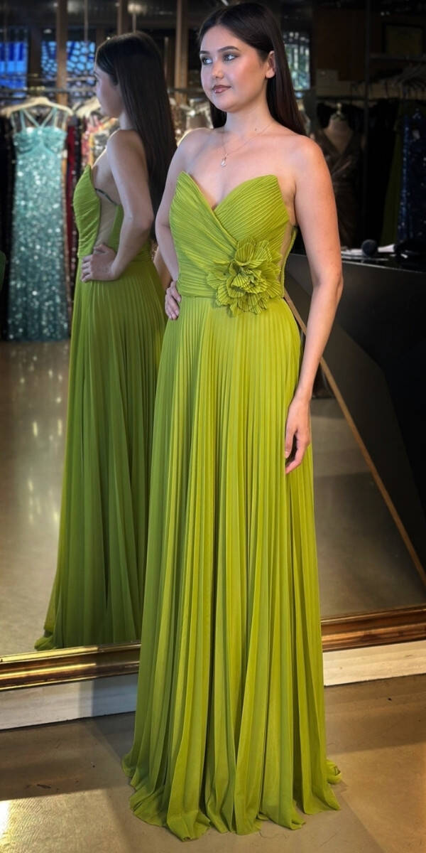 Fıstık Yeşili Straplez Yaka Çiçek Detaylı Kloş Etekli Tül Uzun Abiye Elbise 11003 - 2