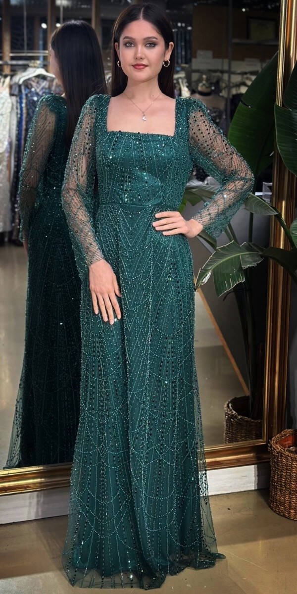 Koyu Yeşil Kare Yaka Uzun Kollu Kloş Etekli Pullu Boncuklu Uzun Abiye Elbise 11047-14 - 1