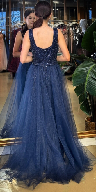 Lacivert Kare Yaka Kalın Askı Çıkarılabilir Kuyruk Pullu Boncuklu Uzun Abiye Elbise 11055-01 - abiyeniall