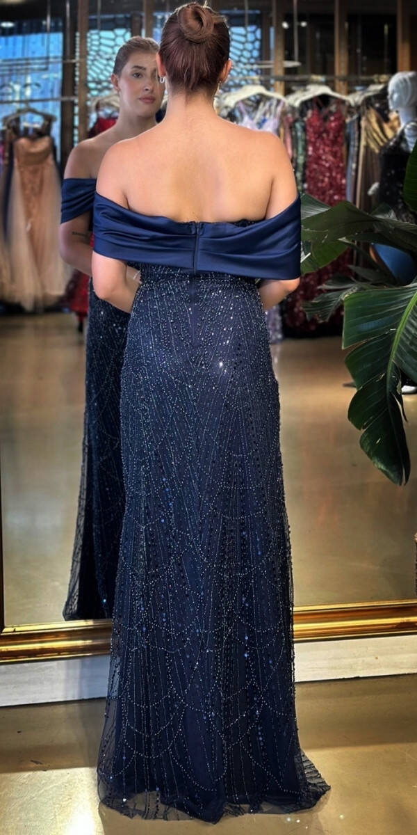 Lacivert Madonna Yaka Yırtmaçlı Düz Kesim Pullu Boncuklu Uzun Abiye Elbise 11029-01 - 5