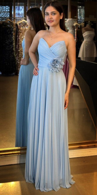 Mavi Straplez Yaka Çiçek Detaylı Kloş Etekli Tül Uzun Abiye Elbise 11003 - abiyeniall