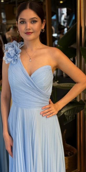 Mavi Tek Omuzlu Kloş Etekli Şifon Tül Uzun Abiye Elbise 11081-02 - 3