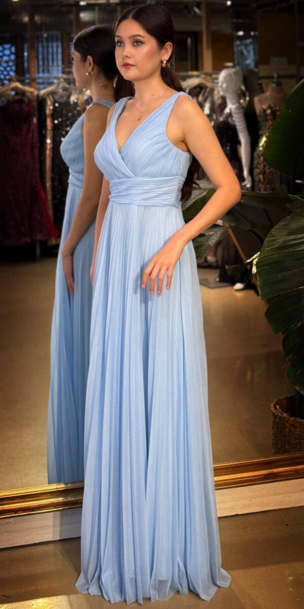 Mavi V Yaka Kalın Askı Kloş Etekli Şifon Uzun Abiye Elbise 11098-02 - 2