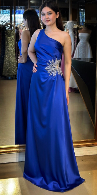 Saks Tek Omuzlu Taş Detaylı Düz Kesim Saten Uzun Abiye Elbise 7684 - abiyeniall