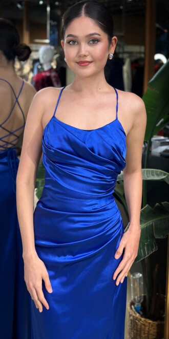 Saks Yuvarlak Yaka İp Askılı Sırt Dekolteli Yırtmaçlı Düz Kesim Saten Uzun Abiye Elbise 11105-01 - 3