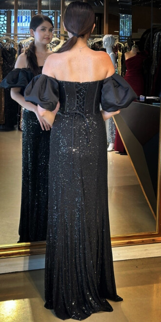 Siyah Balon Kollu Madonna Yaka Düz Kesim Payet Uzun Abiye Elbise 11033 - 5