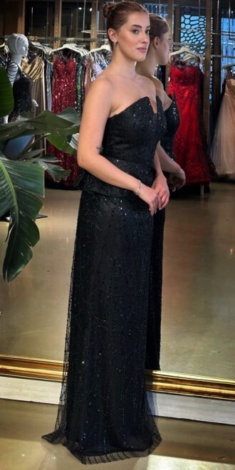 Siyah Straplez Yaka Sırt Dekolteli Düz Kesim Pullu Boncuklu Uzun Abiye Elbise 11116-02 - 2