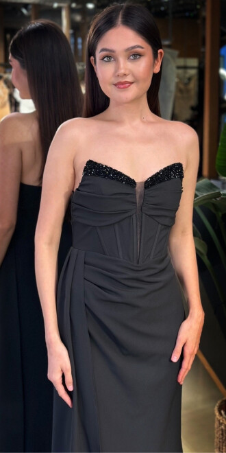 Siyah Straplez Yaka Taş Detaylı Anvelop Yırtmaçlı Düz Kesim Krep Uzun Abiye Elbise 11109-09 - 3