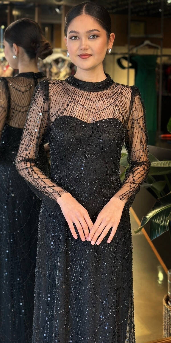 Siyah Yuvarlak Yaka Uzun Kollu Düz Kesim Pullu Boncuklu Uzun Abiye Elbise 11130-02 - 3