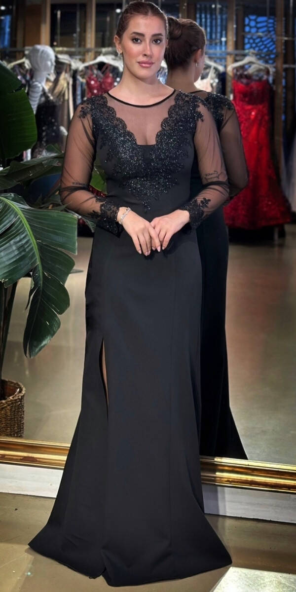 Siyah Yuvarlak Yaka Uzun Kollu Yırtmaçlı Düz Kesim Likralı Krep Uzun Abiye Elbise 11028-01 - 1