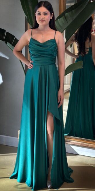 Yeşil İp Askılı Yırtmaçlı Kloş Etekli Saten Uzun Abiye Elbise 7234 - abiyeniall