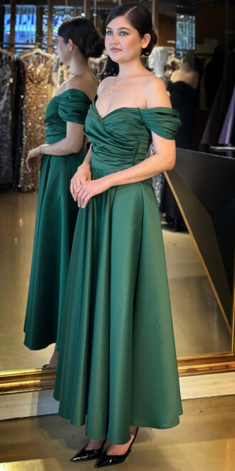 Yeşil Madonna Yaka Kloş Etekli Saten Midi Abiye Elbise 7672 - 2